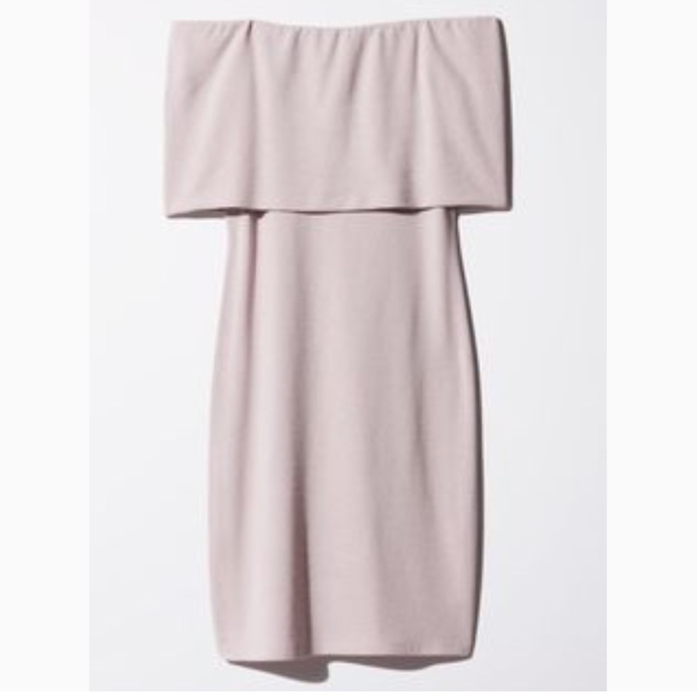 Sexy off-shoulder dress by Wilfred (from Aritzia)